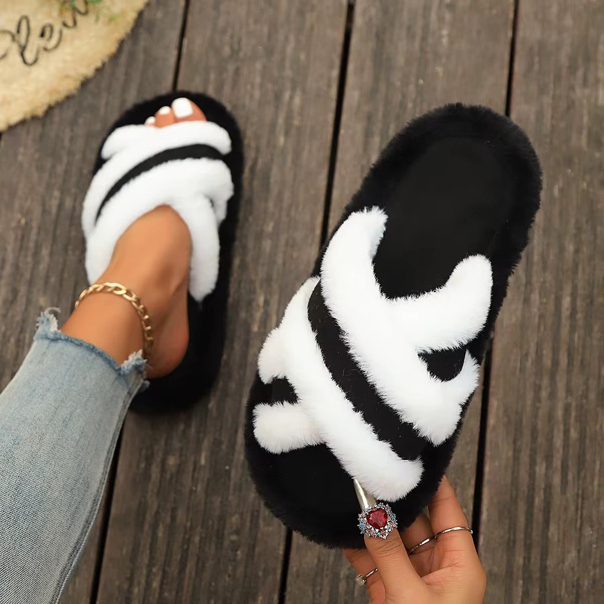 New Women's Fashion Slides Home House Fluffy Warm Couple Slipper Outdoor Furry Rabbit Faux Fur Slippers For Women Plush Slippers
