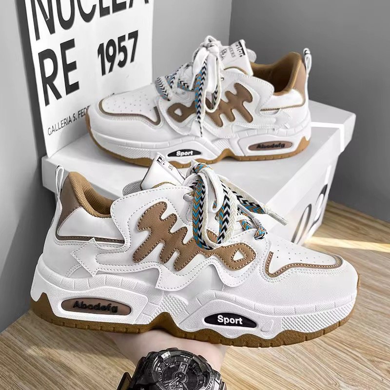 Trendy Summer Casual Sports Shoes Height Increasing Board Non Smelly Feet Flat Rubber Insole Breathable Mesh Lining