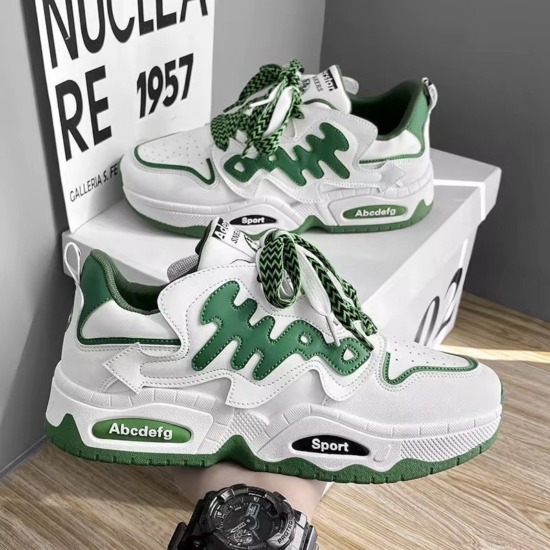Trendy Summer Casual Sports Shoes Height Increasing Board Non Smelly Feet Flat Rubber Insole Breathable Mesh Lining