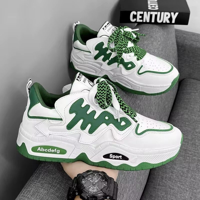 Trendy Summer Casual Sports Shoes Height Increasing Board Non Smelly Feet Flat Rubber Insole Breathable Mesh Lining