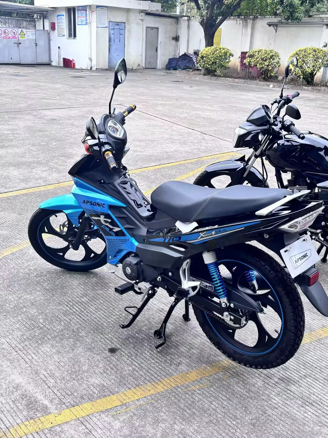 Chinese Classic Motorbikes Two Wheel Gasoline Motorcycle Street110cc 120cc High Quality Other Scooters