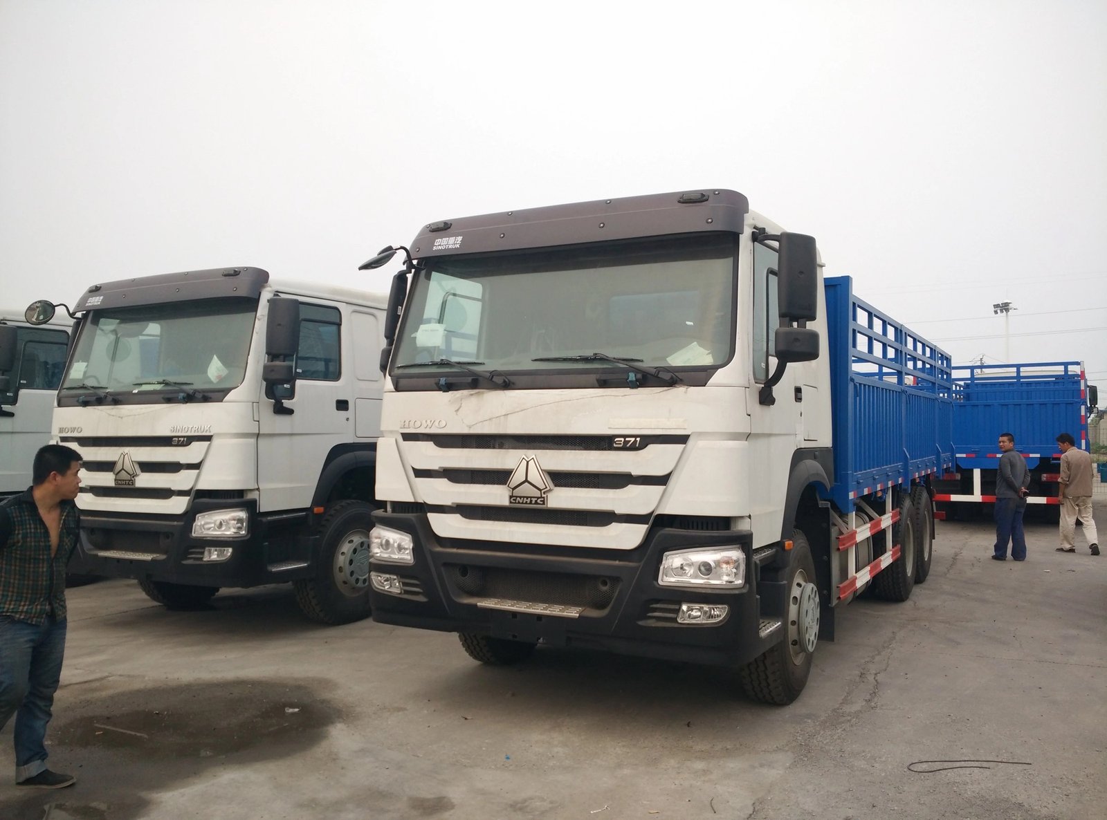 Sino Truck Howo 6x4 8 Ton 10 Wheel 8*4 30ton 10ton Diesel Engine Used Fence Cargo Truck