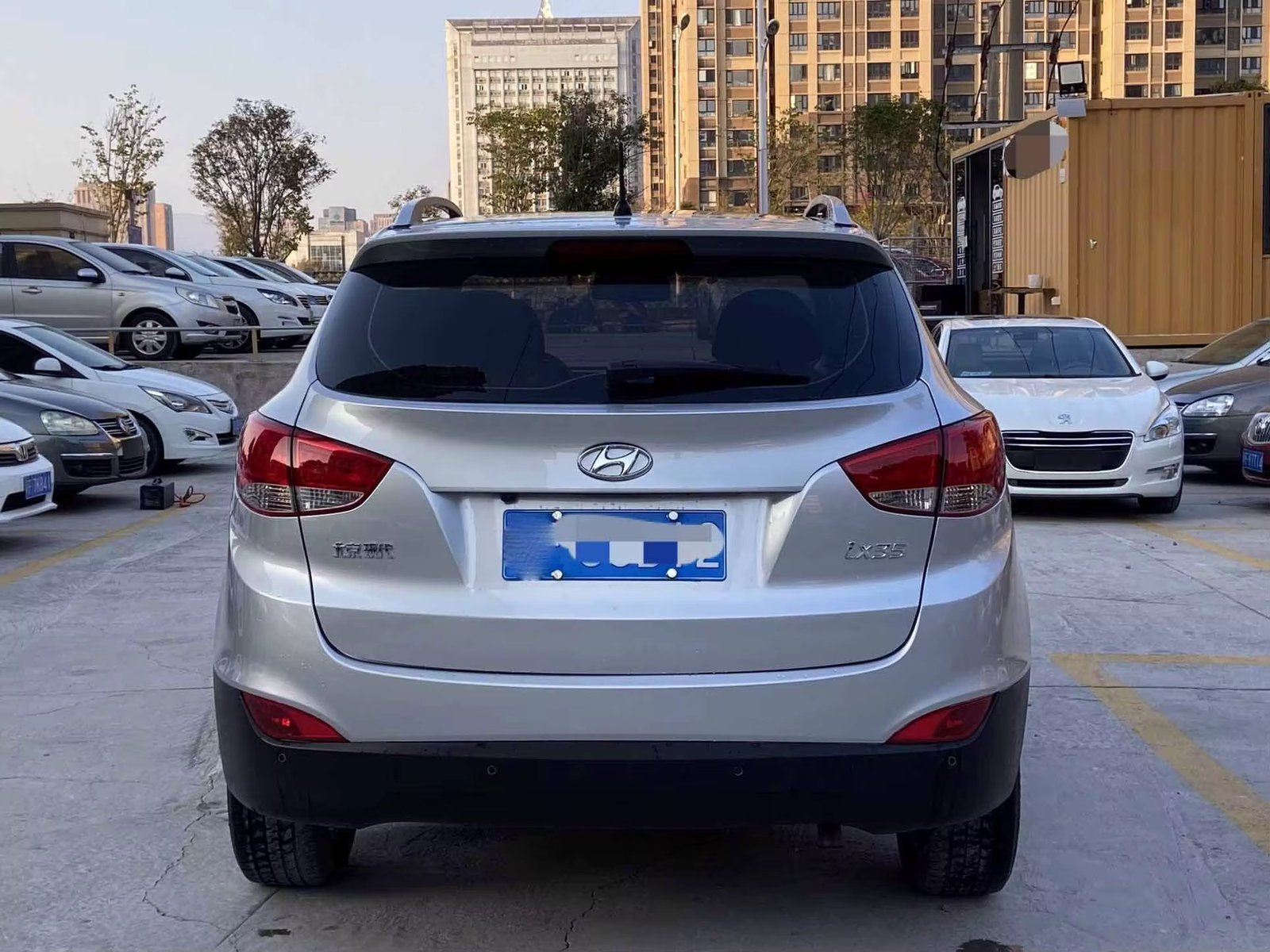 High Quality Used Car Beijing Ix35 Made in China Gasoline Car Electric Sunroof 5 Seat SUV Automatic Transmission Car