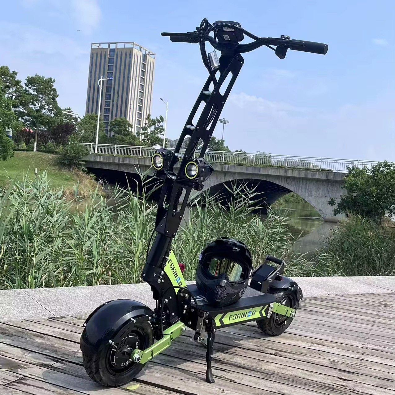 APP 60V 100KM Speed Electric Scooter 6000W Dual Motor Foldable E Scooter 11 Inch Off Road Tire Trotinette Electric Scooter