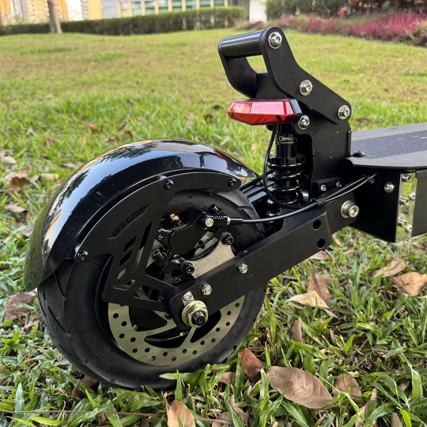 APP 60V 100KM Speed Electric Scooter 6000W Dual Motor Foldable E Scooter 11 Inch Off Road Tire Trotinette Electric Scooter