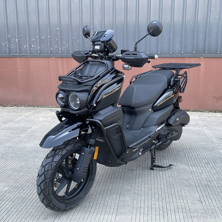 Tank 200 EFI bike bikes scooter bike sportive