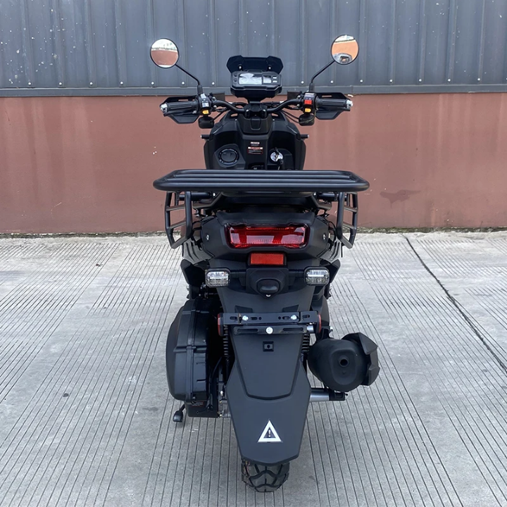 Tank 200 EFI SCOOTER 150CC big sport bike power bikes